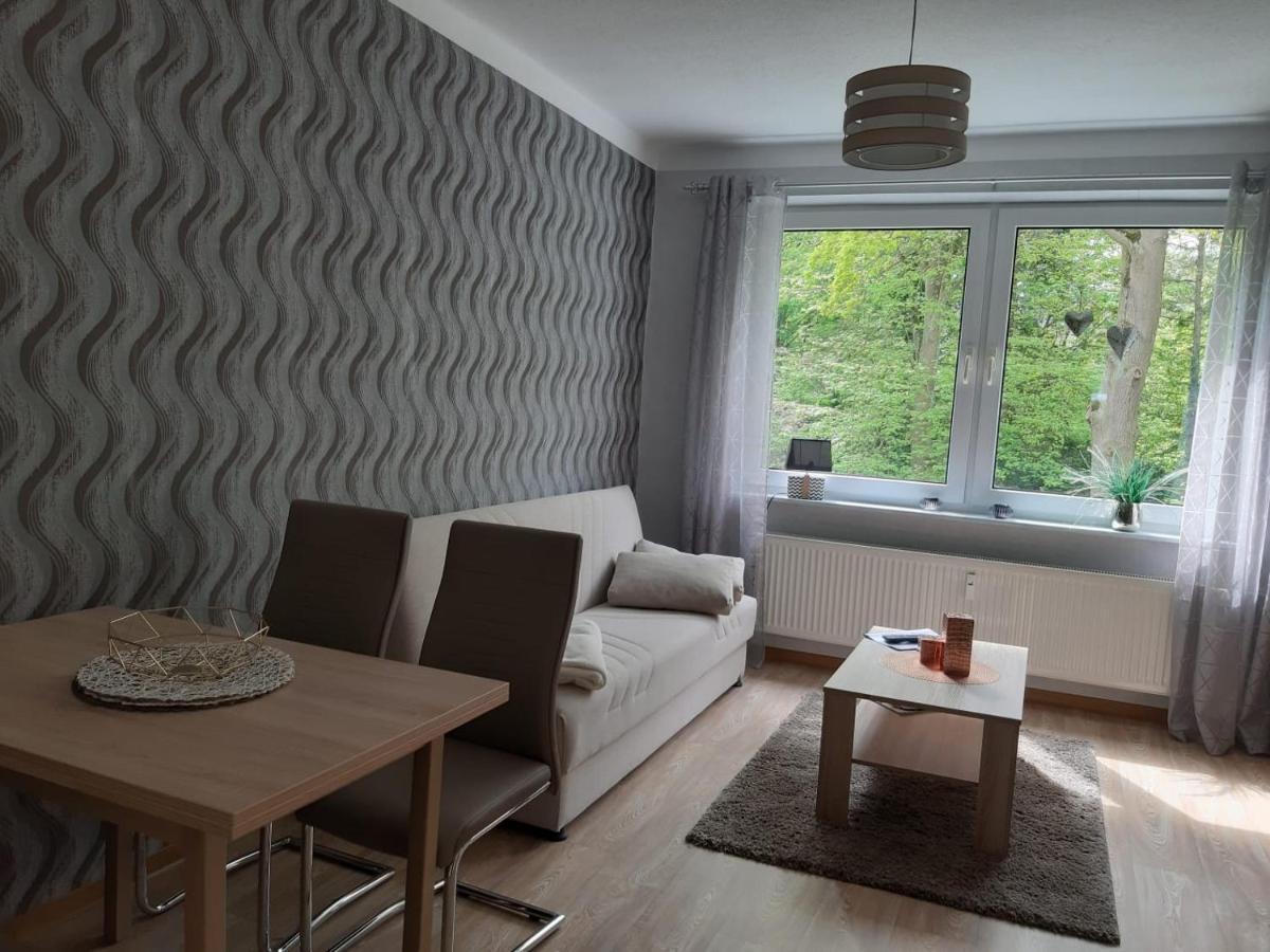 Ferienwohnung "Am Schlosspark" Neetzow Kültér fotó